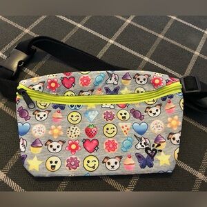 Justice Emoji Print Kids Fanny Pack - Gray and Multicolor